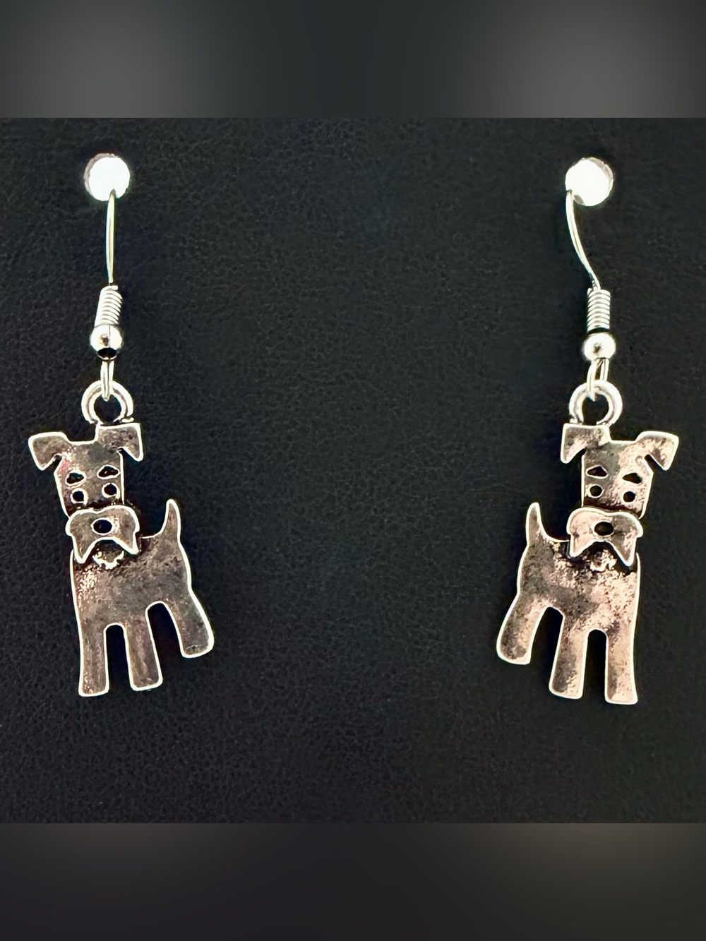 Antique Style Silver Schnauzer Dog Dangle Earrings 🐾 Dog Lovers